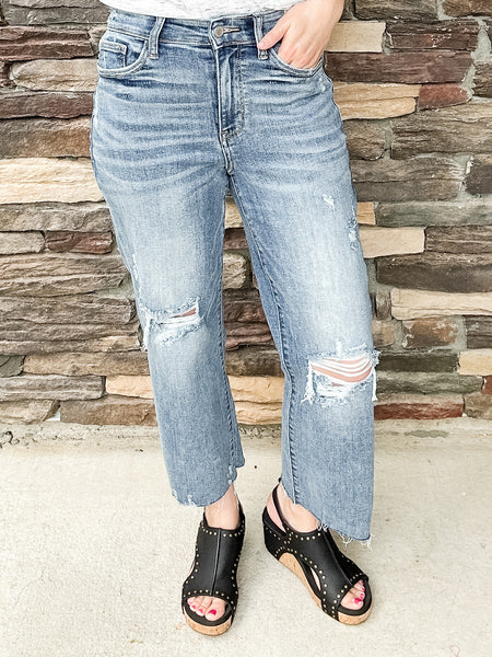 Judy Blue Cropped Distressed Jean