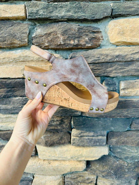 Washed Bronze Corky Wedge