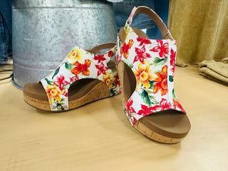 Corkys White Floral Carley