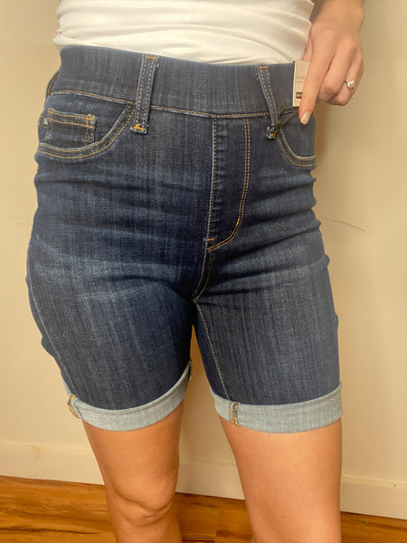 Judy Blue Pull On Bermuda Shorts